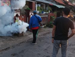 Antisipasi Peningkatan Kasus DBD Kelurahan Panjer Giatkan Fogging Focus di Lingkungan Tegalsari.