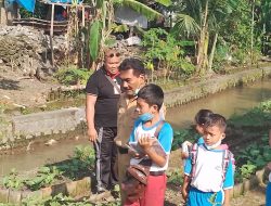 Isi Jeda Semester, Anak-Anak SDN 4 Sumerta Belajar Bercocok Tanam di Komunitas Tani Tukad Turbin.