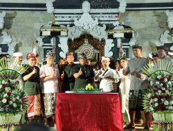 Bupati Giri Prasta Hadiri Ulang Tahun Sekaa Teruna Yowana Dharma Santhi Ke-25