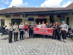 Polsek Densel Laksanakan Apel Konsolidasi Bersama Forum Sipandu Beradat Desa Adat Renon