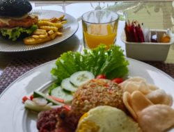 HAVANA POOL CLUB Resto yang keren dan nyaman untuk party,pribadi dengan menu spsial
