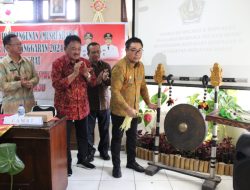 Wawali Arya Wibawa Buka Musrenbang Kecamatan Denpasar Barat