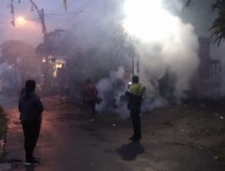 Tekan Peningkatan Kasus DBD, Puskesmas III Denpasar Utara Fogging Focus Belasan Rumah Warga
