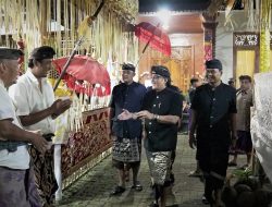 Bupati Giri Prasta Melayat Ke Puri Carangsari