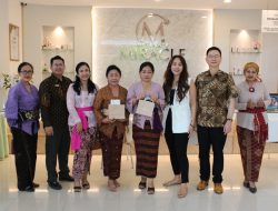 Ny. Antari Jaya Negara Hadiri Beauty Fest Miracle Ultimate Denpasar