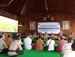 Wakapolresta Sambangi Desa Ungasan Kuta Selatan, Ini Masukan Yang Disampaikan Warga