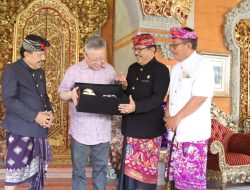 Sambut Petinggi Provinsi Hainan, Wagub Cok Ace Kenalkan Tradisi dan Kebudayaan Bali di Ubud