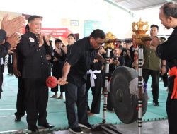 Sekda Alit Wiradana Buka Kejuaraan Pencak Silat Walikota Cup II Perguruan SMI.