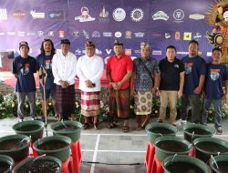 Lestarikan Ikan Koki BaliSekda Alit Wiradana Buka Kontes Telaga
