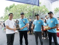 Sekda Wayan Adi Arnawa membuka secara resmi lomba mancing air deras Krama Agung Banjar Peliatan