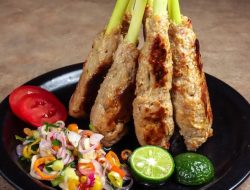 SATE LILIT khas Bali saat ini tidak hanya dikenal di Bali tapi di Indonesia.