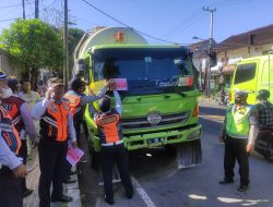 Tim Gabungan Pemkot Denpasar Gelar Sidak Lalu Lintas dan Angkutan Jalan Sebanyak 17 Kendaran Diganjar Imbauan dan Stiker, 7 Lainya di Tilang