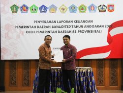 Walikota Jaya Negara Serahkan Laporan Keuangan An Audited TA. 2022 Kepada BPK RI Perwakilan Bali