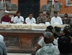Menciptakan Harkamtibmas Jelang Nyepi, Kapolsek Denpasar Barat Bersama Lurah Padangsambian Memberikan Arahan Kamtibmas