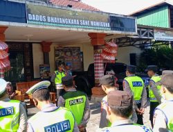 Kapolsek Denpasar Timur (Dentim) Pimpin Apel Kesiapan Pengamanan Jalur Kunjungan Kerja Presiden RI
