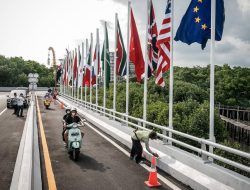 Sandiaga Uno Dukung Penindakan Tegas Bagi Wisman yang Langgar Aturan Terutama Pengendara Sepeda Motor