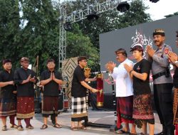 Walikota Jaya Negara Buka Kasanga Festival Nyepi Caka 1945