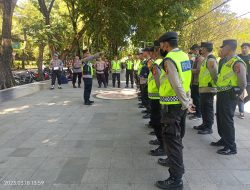 Kapolsek Denpasar Barat Pimpin Apel Kesiapan Pengamanan Kesanga Fest 2023
