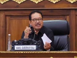 Tekan Laju Inflasi Menjelang Hari Raya, Cok Ace Pimpin High Level Meeting TPID Provinsi Bali