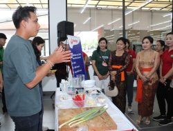 Ketua TP PKK Denpasar Ny. Sagung Antari Jaya Negara Hadiri Lomba Mewarnai di Bintang Supermaket