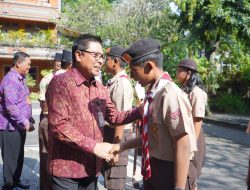Wawali Arya Wibawa Lepas Kontingen Kwarcab Pramuka Denpasar Ikuti Lomba Tingkat Regu Pramuka Penggalang Empat (LT-IV) Tahun 2023