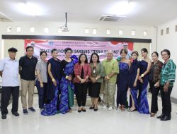Ny. Antari Jaya Negara Motivasi Para Desainer Kota Denpasar Tingkatkan Kreatifitas dan Inovasi