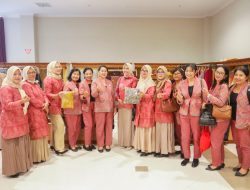 Ketua TP. PKK Kabupaten Badung Nyonya Seniasih Giri Prasta, menerima Kunjungan TP. PKK. Kota Cilegon yang dipimpin Nyonya Hj. Hani Seviatri Helldy