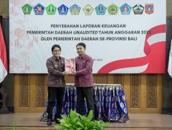 Bupati Giri Prasta Serahkan LKPD Ke BPK Perwakilan Bali Wujud Kepatuhan Badung Kelola Keuangan Daerah Secara Transparan dan Akuntabel