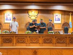 Bupati Giri Prasta Sampaikan LKPJ Tahun 2022 Sebagai Penjabaran Tahun Pertama RPJMD Semesta Berencana 2021-2026 