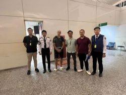 IMIGRASI NGURAH RAI DEPORTASI WN RUSIA YANG FOTO TIDAK SENONOH DI GUNUNG AGUNG