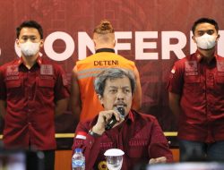 PAKAI ITAS INVESTOR UNTUK BERIKAN JASA PIJAT, IMIGRASI NGURAH RAI DEPORTASI SEORANG WN UKRAINA
