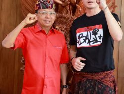 Gubernur Koster Ajak Masyarakat Bali Dukung Nyoman Paul di Indonesian Idol 2023