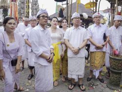 Sekda Adi Arnawa Hadiri Karya Ngusaba Kedasa di Pura Ulun Danu Batur
