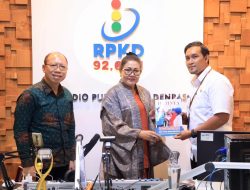 Ketua TP PKK Provinsi Bali Ny. Putri Koster Sosialisasikan Pembangunan Bali Harmonis Dengan Alam.