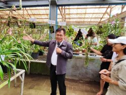 Peserta Festival Anggrek Mengikuti Agro Tour ke Kebun Benih Holtikultura