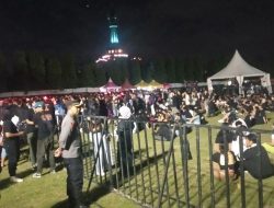 Personil Gabungan Polsek Dentim Dan Polresta Denpasar Atensi Giat Art Campaign Nyeni Festival