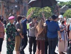 Kapolda Bali Mengantar Keberangkatan Wakil Presiden Republik Indonesia