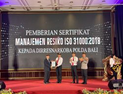 Satuan Reserse Narkoba Polda Bali Menerima sertifikat Manajemen Resiko ISO 31000:2018 Dari Wamenkumham RI