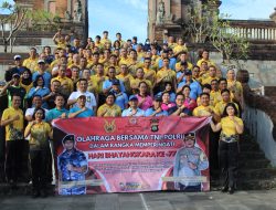 Semarakkan Hari Bhayangkara ke-77, Polres Bandara Ngurah Rai Gelar Olah Raga Bersama