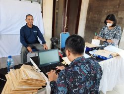 Imigrasi Ngurah Rai Layanan EAZY Bulan Bakti Gotong Royong Di Desa Pecatu