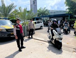 Polres Bandara Ngurah Rai Pengamanan Sholat Jumat