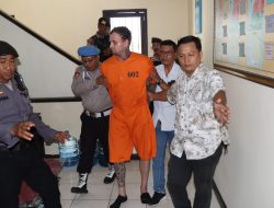 Simpan Senjata Airsofgun Dan Lakukan Penganyayaan, WNA Asal Australia ini Ditahan Polsek Kuta