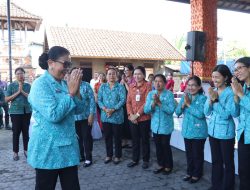 Kegiatan Aksi Sosial Menyapa dan Berbagi TP PKK Bali di Kabupaten Klungkung Hari ke-2