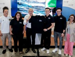 Sandiaga Uno Dukung Ajang Oceanman Bali 2023 Asian Championship