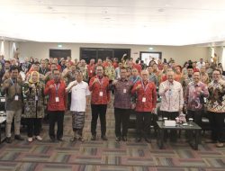 Sekda Denpasar I.B Alit Wiradana Hadiri Rapat Kerja Nasional ASDEPAMSI