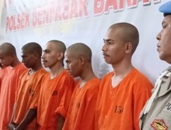 Tujuh Pelaku Pengerusakan Rumah Diamankan Tim Gabungan Resmob Polsek Denbar.