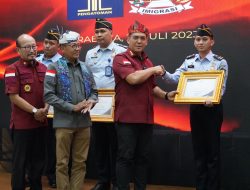 Petugas Imigrasi Penangkap Sindikat Perdagangan Organ Terima Penghargaan Dirjen Imigrasi
