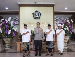Kapolda Bali Sambangi Puspem Badung di Hari Pertama Kerja Disambut Bupati Giri Prasta dan Ketua DPRD Badung