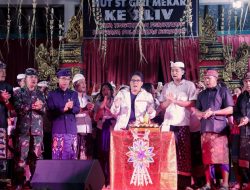 Bupati Giri Prasta Hadiri HUT ST. Giri Mekar Ke- 44 Banjar Lawak