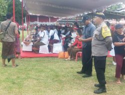Personil Polsek Selemadeg Timur Amankan Bantas Festival